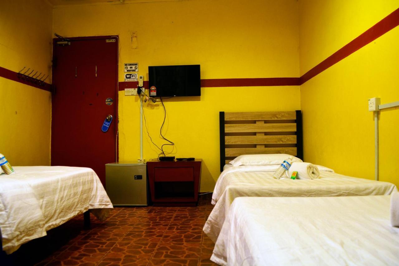 Warisan Family Inn Semporna Exterior photo