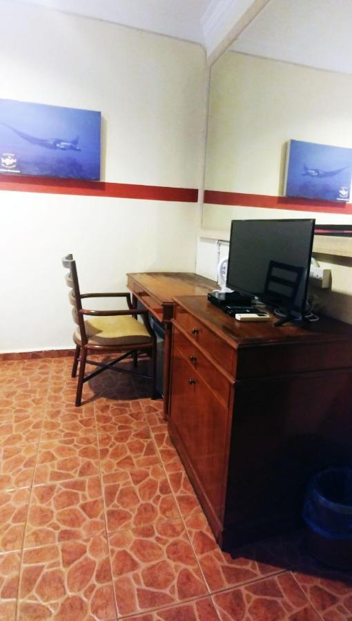 Warisan Family Inn Semporna Exterior photo