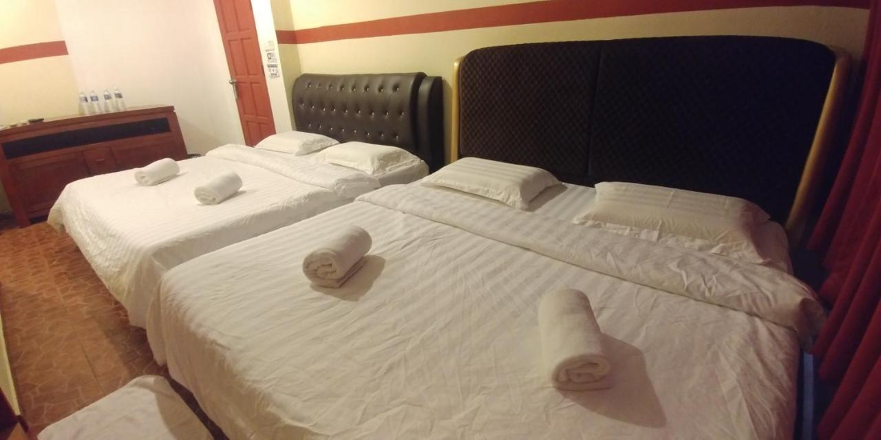 Warisan Family Inn Semporna Exterior photo